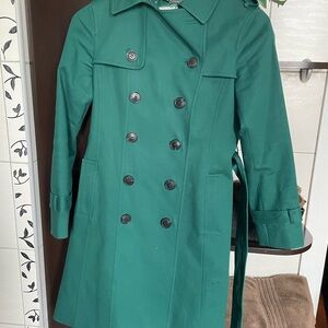 Women's Double-Breasted Trench Coat in Emerald Green